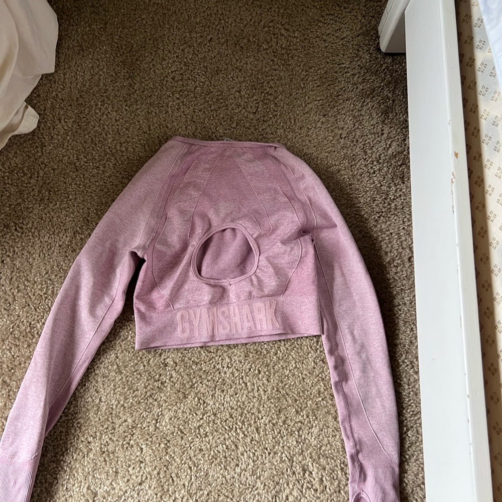 Gym shark cropped long sleeve